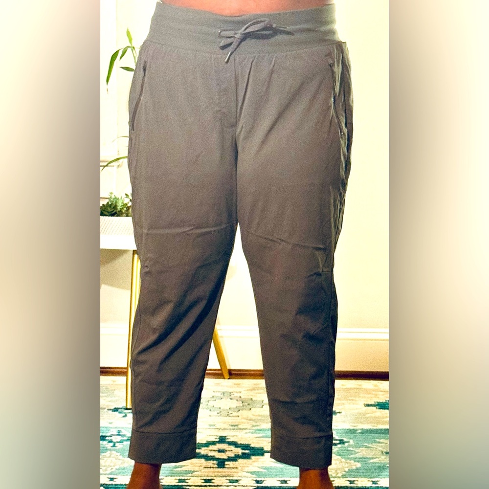 Athleta Jogger Pants